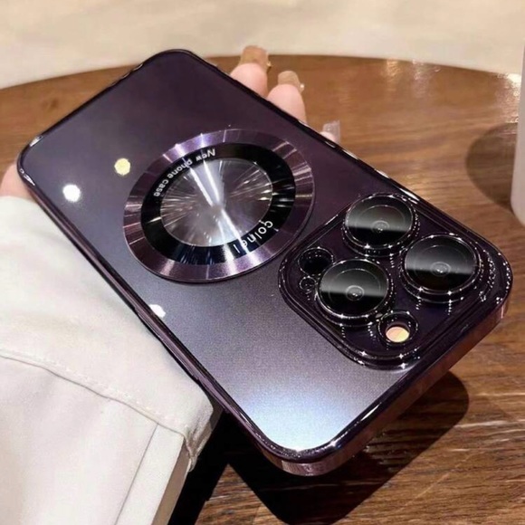 Iphone 14 Magnetic Clear Phone Case - Picture 5 of 6